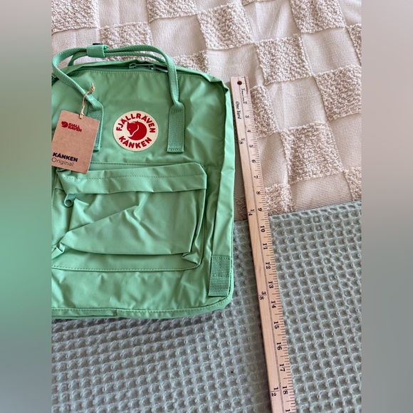 NWT Fjallraven Kanken Original Apple Mint